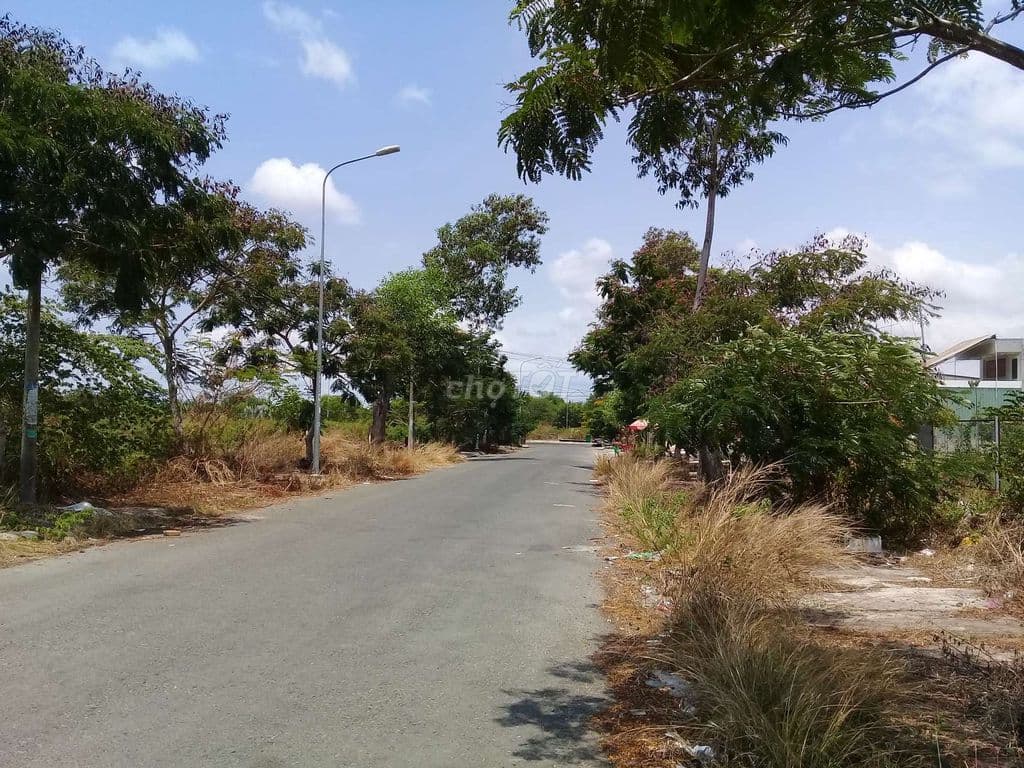 Bán nhanh đất thổ cư hẻm nhựa 12m 526 Nguyễn Văn Tạo, Nhà Bè