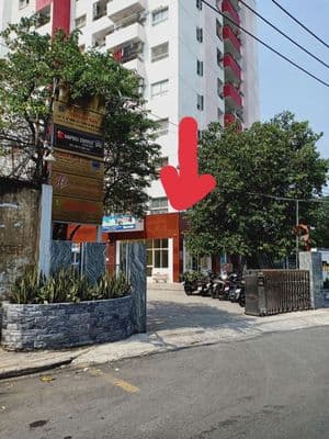 Nhà thương mại, tầng trệt, 2 mặt tiền, mặt tiền Nguyễn Tư Giản nối dài