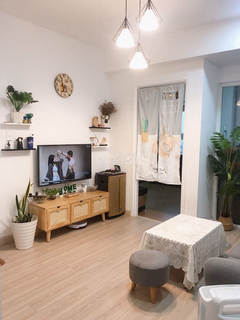Cần bán căn hộ 2 phòng ngủ dt50m2 giá 2.55 tỷ
