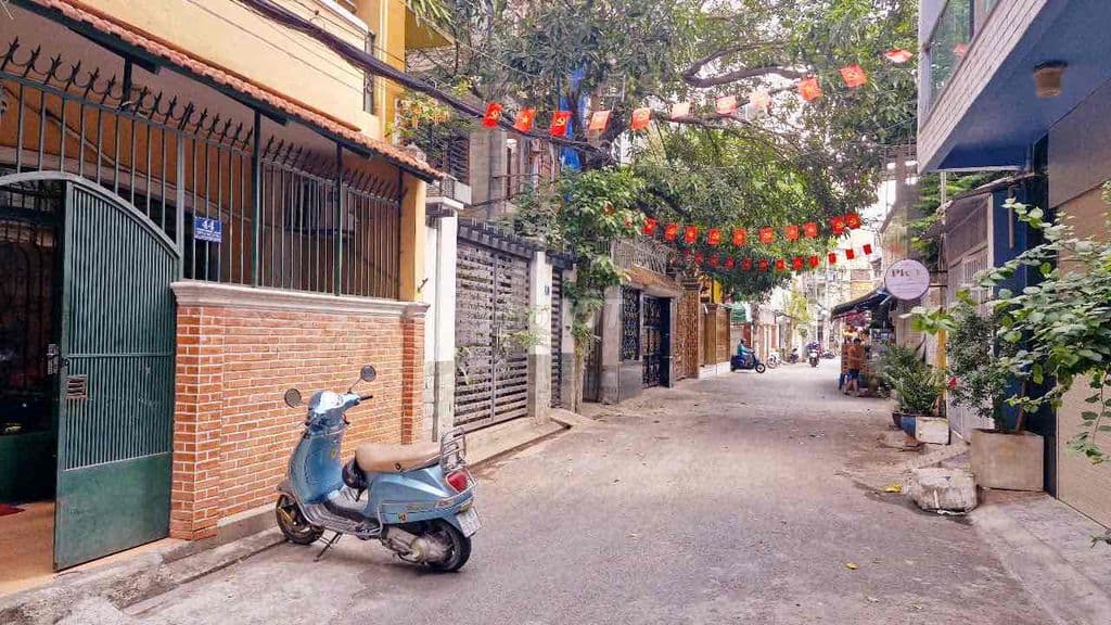 NHÀ MẶT TIỀN TRƯƠNG HOÀNG THANH, TÂN BÌNH