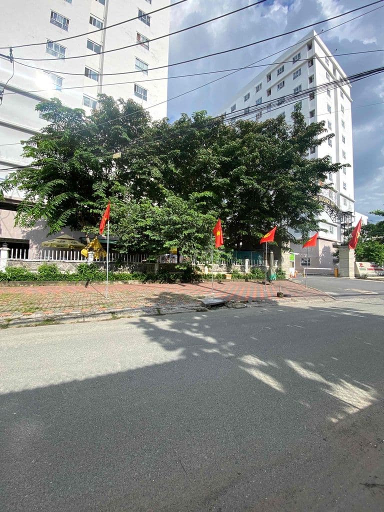 BÁN MẶT TIỀN KINH DOANH ĐƯỜNG 12 TRƯỜNG THỌ- NGANG 9M