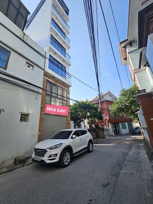 CẦN BÁN NHÀ THẠCH BÀN LONG BIÊN HÀ NỘI.