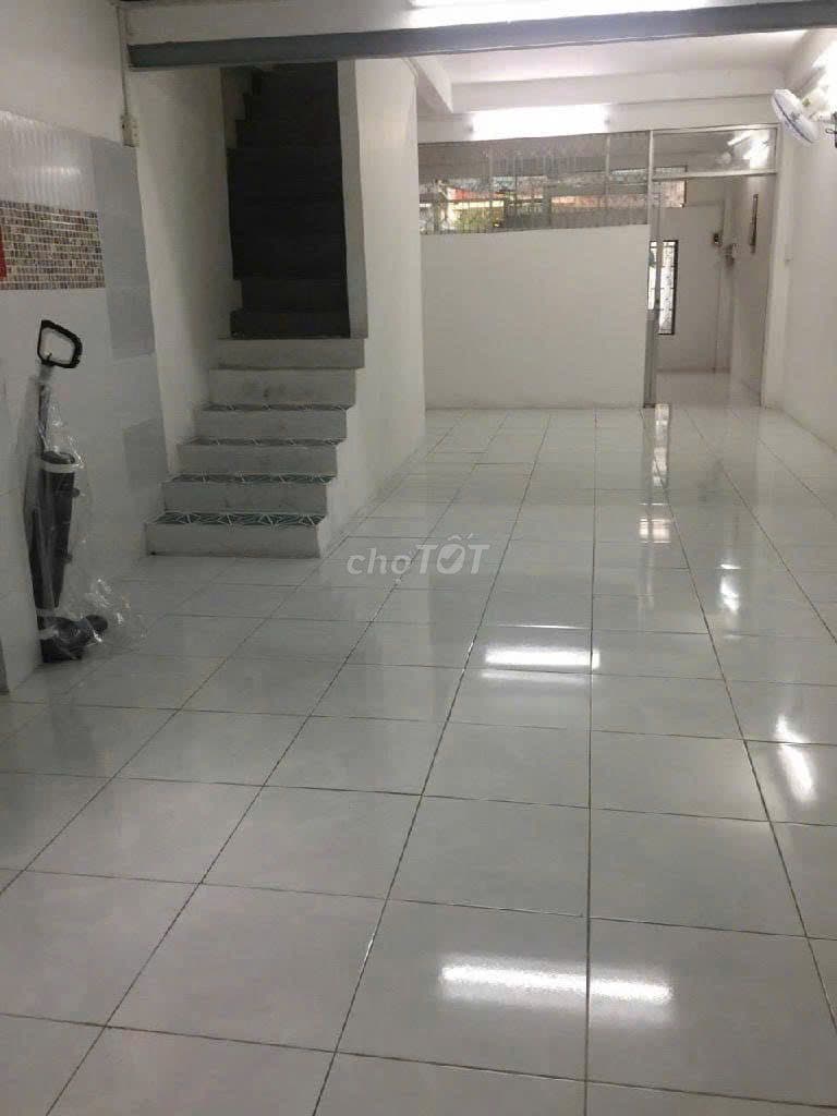 Nhà hẻm Minh Phụng, P5 Q6. DT 4.5x20m, 2 tầng. Giá: 6.8 tỷ TL