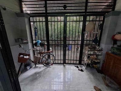 HIẾM - DT 55M2 (3.95 x 14M) - SÁT HXH - TRƯỚC NHÀ 3M