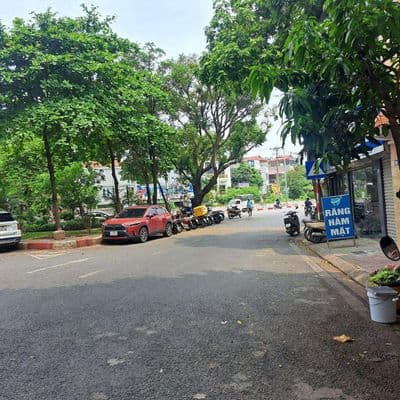 Anh Quyết cần bán nhà Đô Thị Văn Quán - 78m2- 5 tầng - 19,5 tỷ