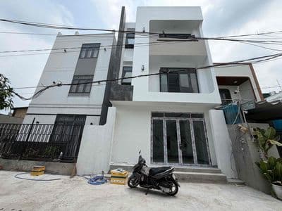 BÁN NHÀ MỚI 3LẦU NGANG (6,4x17) Gần VẠN PHÚC