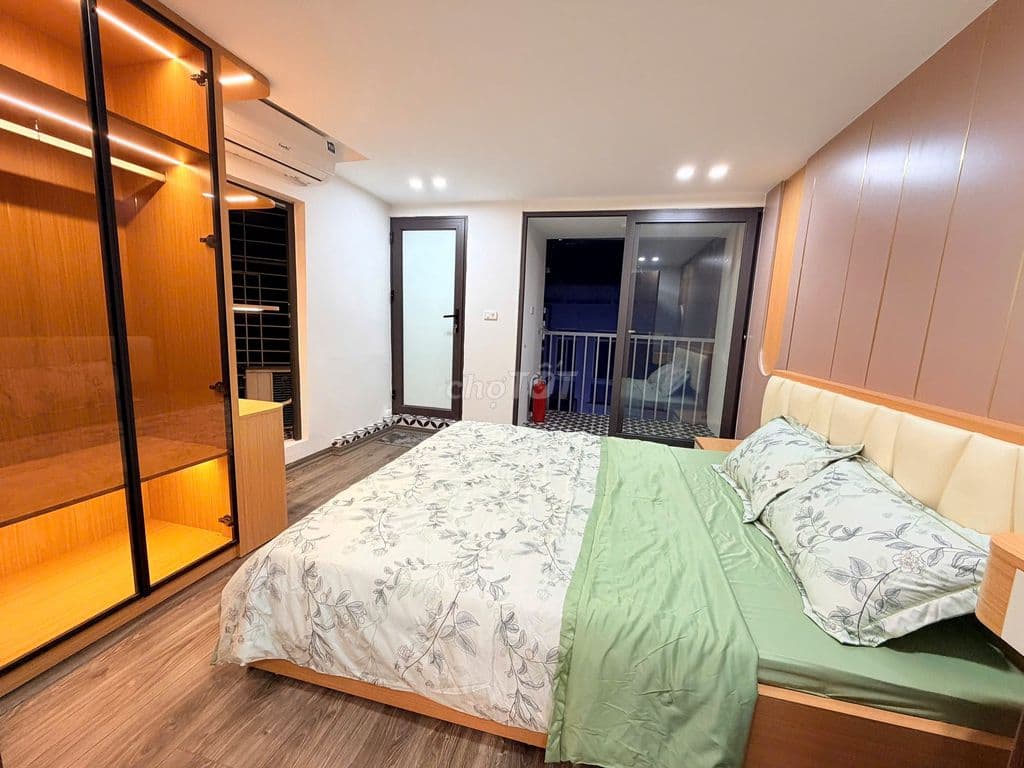 Chính chủ cần bán tập thể Phương Mai lô góc c3 ngủ 2 vệ sinh