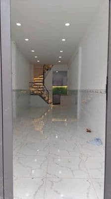 Nhà Mặt Tiền Q5 Xe Hơi Đỗ Cửa 1 Lầu Mới