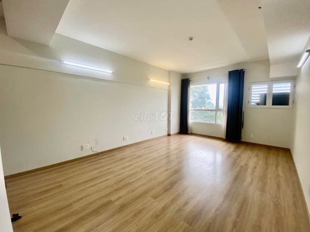 Bán OT35m2 - 1ty900 bao sang tên sẵn HĐT có 3 căn view đẹp