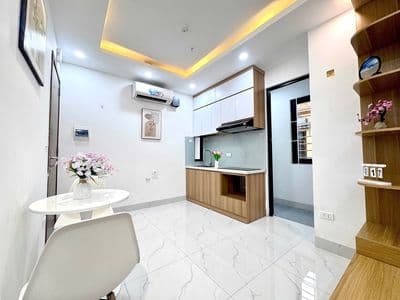 Căn hộ CCMN Xuân Thuỷ - Hồ Tùng Mậu, full nội thất, gần mặt đường