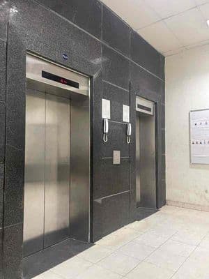 Bán gấp căn CC sổ hồng mặt phố Vĩnh Hoàng-Thang máy-Gần hồ-70m;3N;2VS