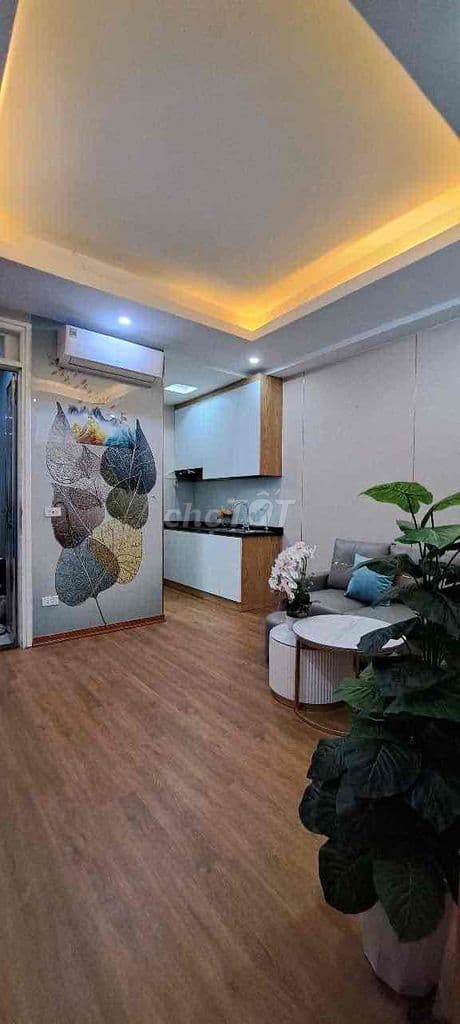 Cần bán Căn hộ phố Quan Nhân-Oto đỗ cửa 52m 2 ngủ căn góc ở ngay