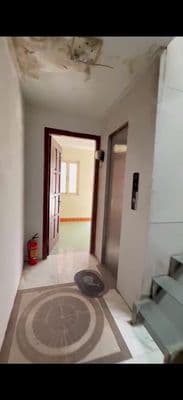 Hào Nam 20m ra Phố 6 tầng Thang máy Dt 40m ngõ 3m 11,95 tỷ.