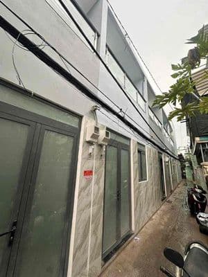 BÁN NHÀ TRỆT LỮNG 2 LẦU - GẦN MẶT TIỀN ĐƯỜNG - Q7