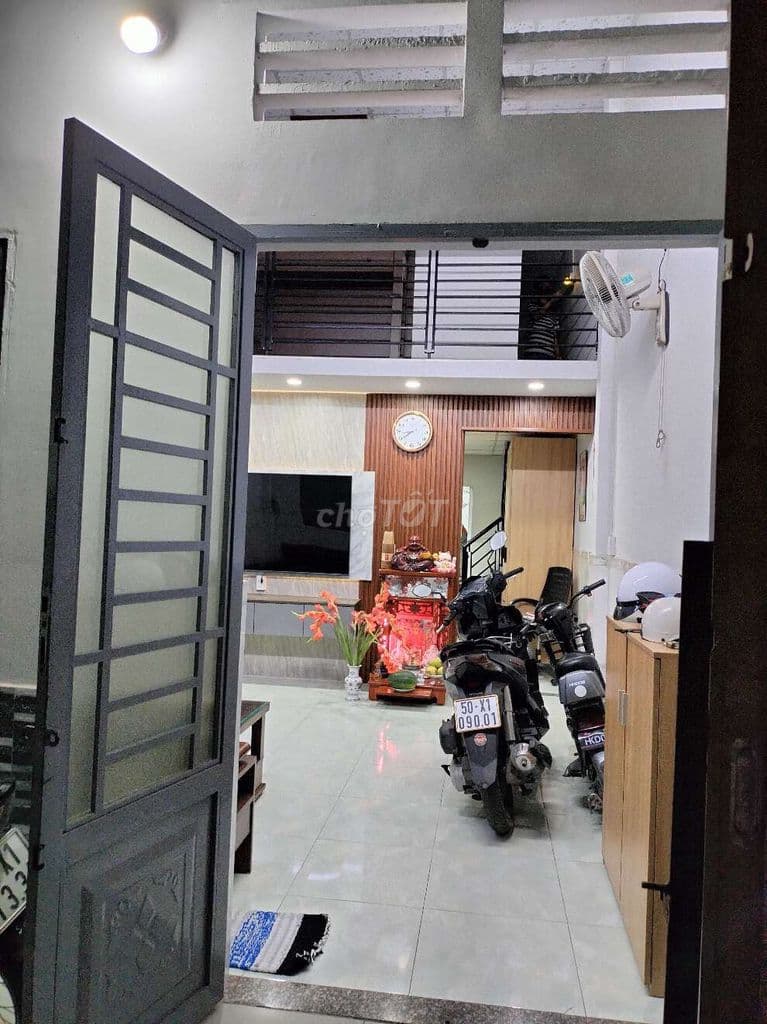 cần bán căn nhà cấp 4 gần bệnh viên ung bướu, gần suối Tiên, gần kcnc