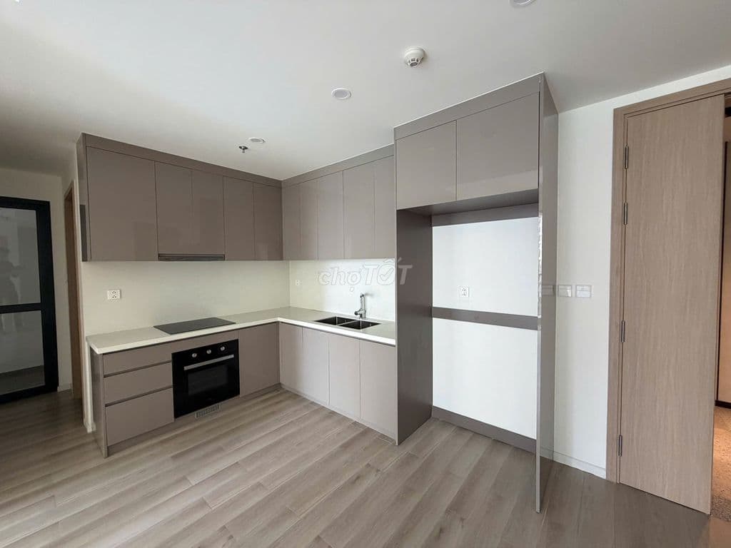KẸT TIỀN BÁN GẤP 2PN - 74M2 GIÁ 4TY650. NHÀ MỚI 100%