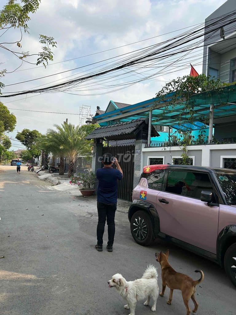 Lô đất Biệt Thự 9.2x17m, HXH Tránh, Đường Gò Cát, Phú Hữu, Q9 cũ
