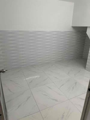 nhà sổ hồng riêng.hiệp thành q12.DT: 3.5m x 11m có 2pn -2wc