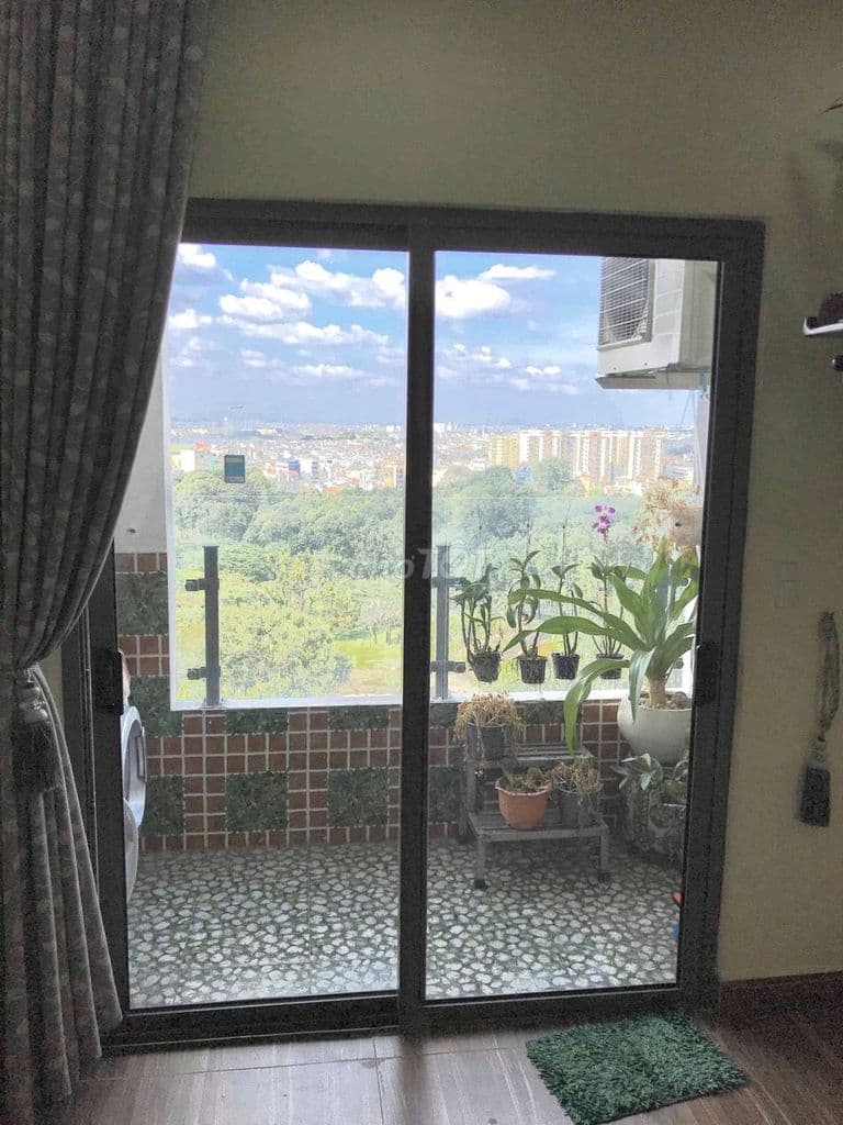 Bán căn hộ Screc Tower, Quận 3, 60m2, 1PN, 3.6 tỷ, sổ hồng riêng