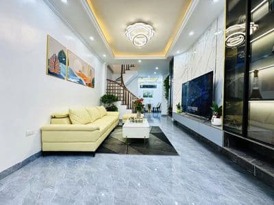 Bán Nhà Cực Đẹp Phố Hoàng Ngân - Thanh Xuân 43m2 x 5 Tầng Ngõ Ô Tô