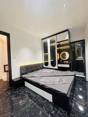TRUNG TÂM ĐỐNG ĐA- 20M 3 NGỦ 3 WC THÔNG TỨ TUNG - GẦN HỒ CHỈ 3.9 TỶ