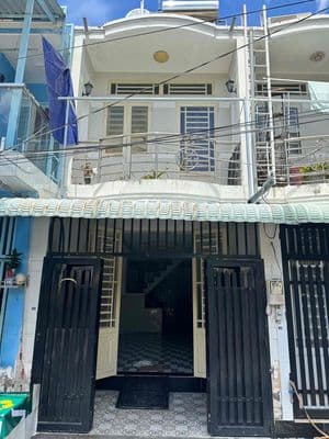Bán Nhà 2 phòng ngủ, đg Lê Văn Lương hẻm xe hơi gần cầu Ông Bốn