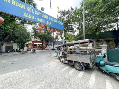 Chùa Láng 55m² mt 4m, 1 ngoặt, cạnh ĐH Ngoại Thương