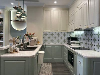 Cần tiền bán gấp căn 2PN -70M- 4,7 Tỷ tòa Victoria Vinhomes Smart City