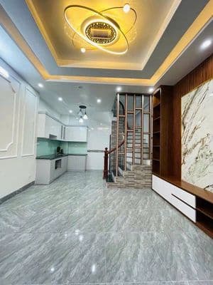 BÁN NHÀ CỔ LINH,LONG BIÊN-100M RA CẦU VĨNH TUY 38M 5T 6.4 TỶ CTL