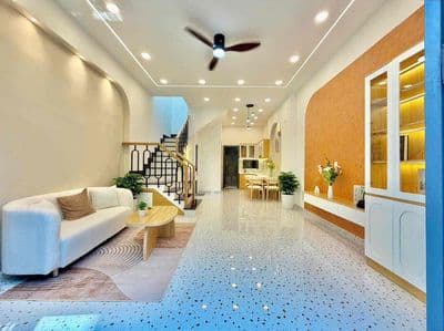 Chính chủ bán nhà Bùi Đình Tuý 3 tầng ngang 4.5m sát hẻm xe hơi