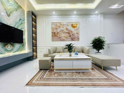 Trương Định 6 tầng thang máy - VF3 đỗ cửa , ngõ thông vừa ở vừa cho th