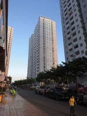 Bán căn hộ 2PN tại HQC Plaza, Đã có Sổ, Công chứng ngay 1,4 tỷ, 55m2