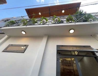 NHÀ ĐẸP QUANG TRUNG, GÒ VẤP ( GẦN NGÃ 5 CHUỒNG CÚN ) GIÁ CHỈ 2.X TỶ