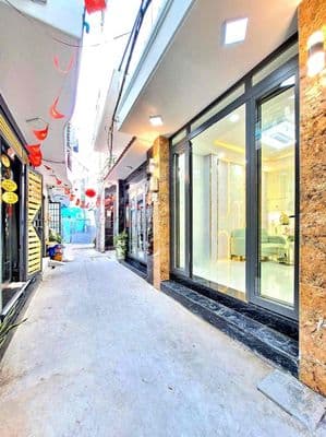 Nhà có sổ hồng 1 tỷ 950 gần cầu Phú Xuân Q7