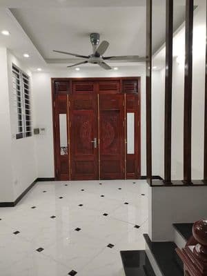 42m ô tô, 7.2 tỷ Hữu Lê Hữu Hoà ,Thanh Trì Lô góc cực thoáng ở sướng