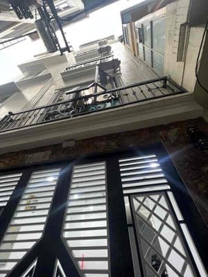 NHÀ ĐẸP PHỐ SANG KINH DOANH ĐẲNG CẤP TRUNG TÂM HAI BÀ PHỐ MINH KHAI.