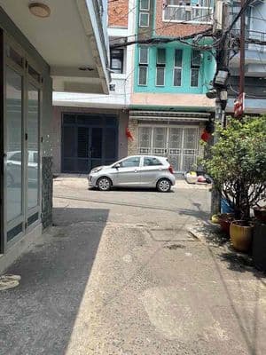 🔥🔥Gấp bán Hạ 600tr còn 4,2tỷ TL 🏡 Sau Lưng Căn Mặt Tiền - Ô tô Đỗ Cổ