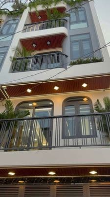 Cần Bán Gầp nhà PTTN Q12 DT4 x13,5 1 trệt 1 lửng 3Lầu 5PN 5Ws giá7tỷ3