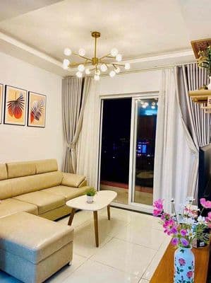 Bán căn góc chung cư 8x plus. sổ riêng. 4 ty 150 tr hàng hiếm