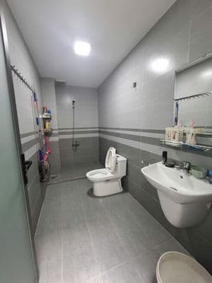 Chuyển công việc, cần bán Nhà Năm Châu, phường Bảy Hiền, 90m2.