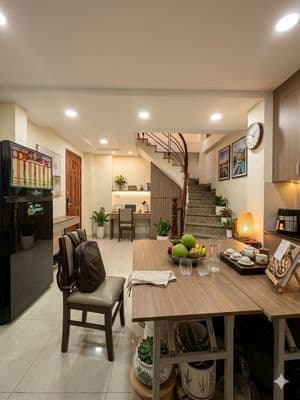NHÀ ĐẸP 4 TẦNG, TT QUẬN 1, GẦN BỆNH VIỆN TỪ DŨ, SÁT MẶT TIỀN, SHR