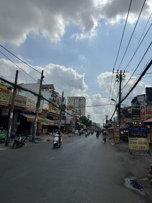 cần bán gấp MT Tô NGọc Vân sát bên Gò Vấp khu kinh doanh sầm uất