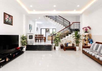 Hẻm Ô tô Nguyễn Thái Sơn- Ngang 4.5m- Ngay ST Vincom