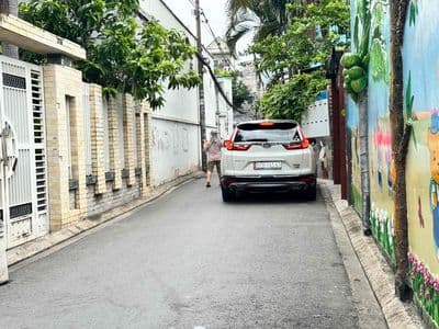 BÁN GẤP ,PHẠM VĂN BẠCH, DT 4x15m, 3PN, ĐƯỜNG XE HƠI THÔNG, NHỈNH 5 TỶ