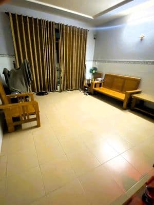 Nhà riêng Tô Ngọc Vân Linh Đông, 104m2, 2 pn, khu dân cư yên tĩnh