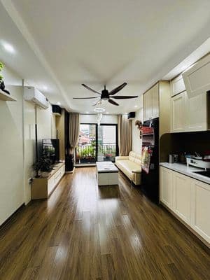 Nhà Trung Tâm Phố Ngọc lâm , Gara ô tô , Thang máy , Full Nội Thất