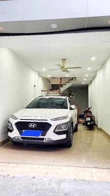 Bán nhà Trần Quốc Hoàn, Cầu Giấy, Ô tô đỗ, 50 m², 16 tỷ