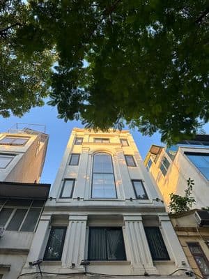 HIẾM!!! 26 TỶ - 60M2 - 5M MẶT TIỀN - 5 TẦNG - PHỐ HOÀNG CẦU Ô TÔ TRÁNH
