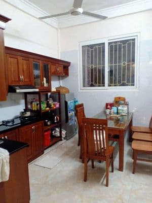 Cần bán nhà Đại Từ Hoàng Mai ,45m , 4 tầng, gần hồ Linh Đàm