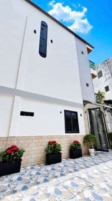 SÂN RỘNG 6M, CÁCH MT 6 CĂN, 3 TẦNG 4PN 5WC NGAY CHỢ BÀ CHIỂU